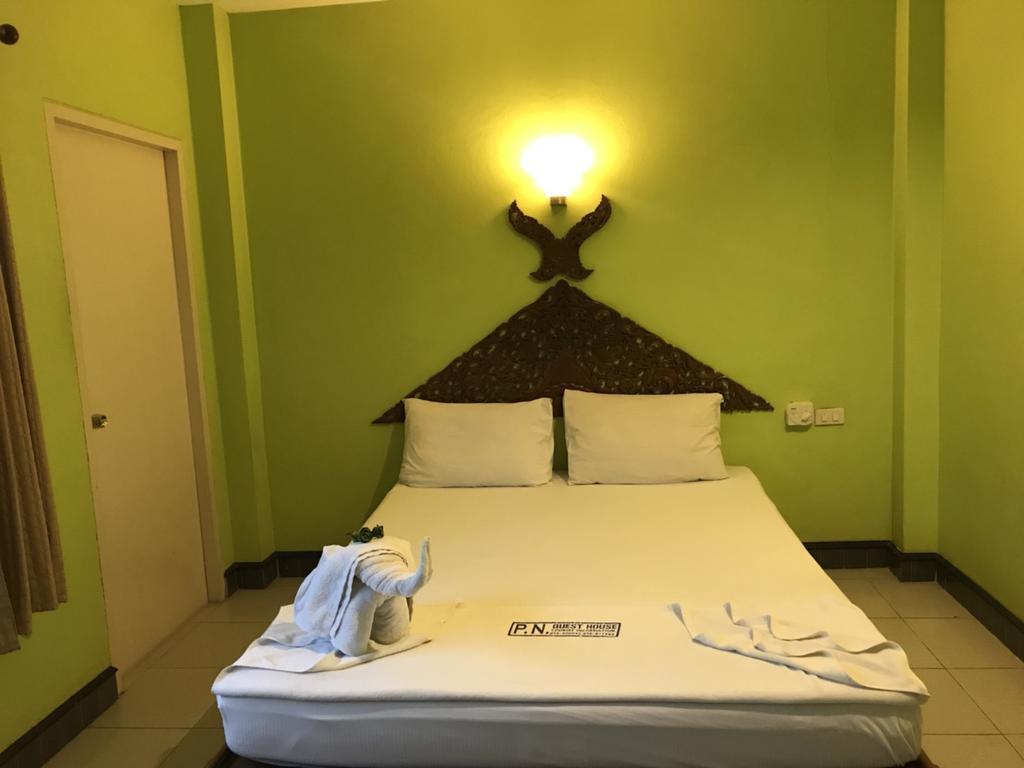 P.N. Guesthouse Krabi Exterior photo